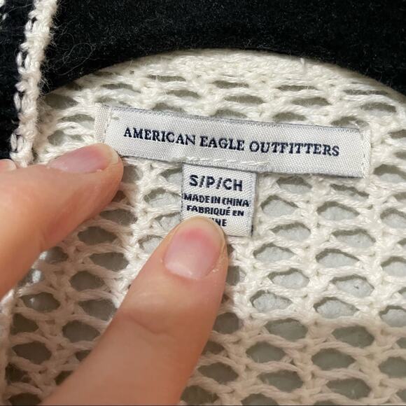 American Eagle Cream & Black Open Knit Long Dark Academia Cardigan Sweater S - Picture 6 of 11